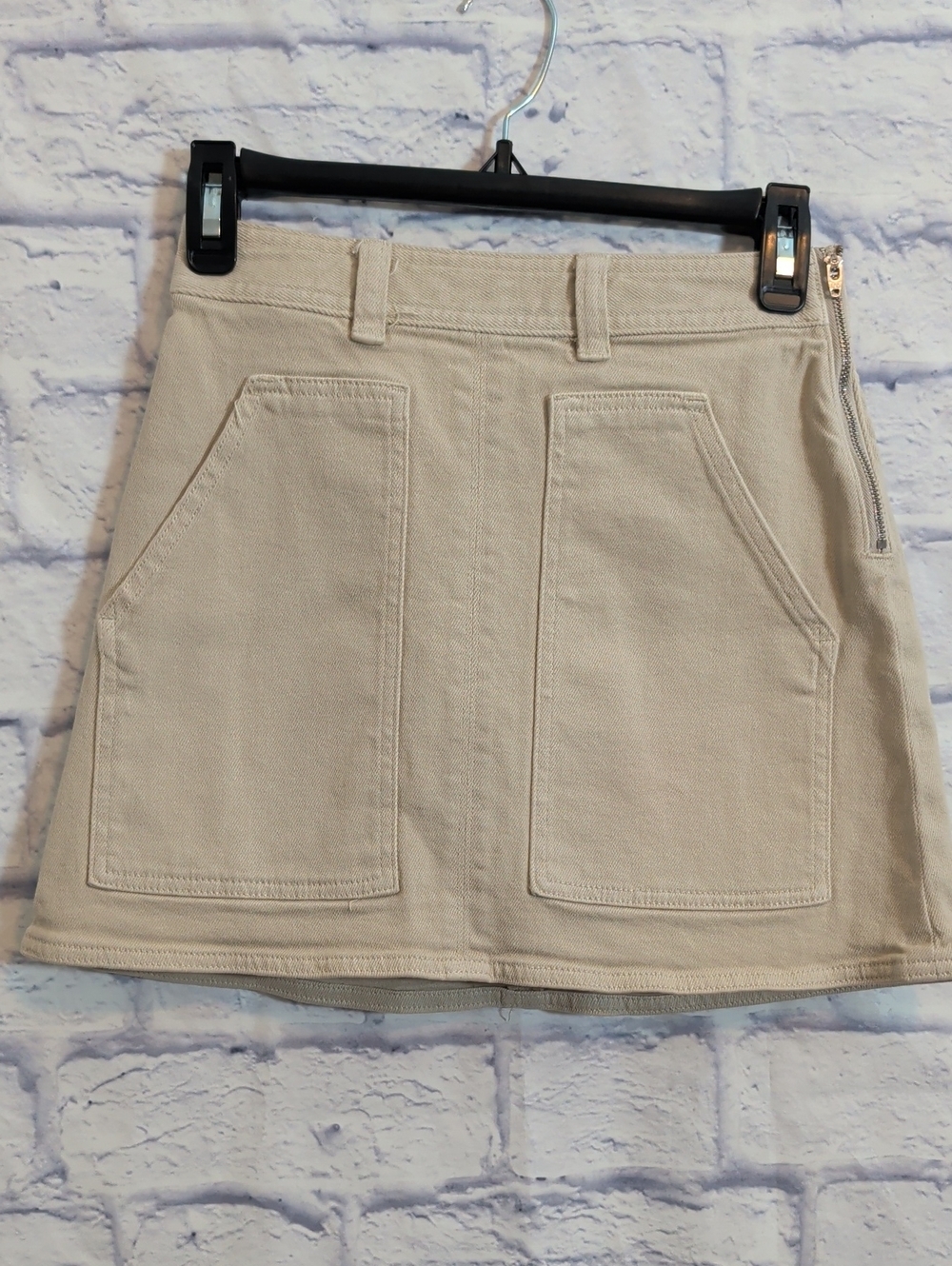 Wilfred Free Beige Utility Pocket Mini Skirt - Women's Size 2